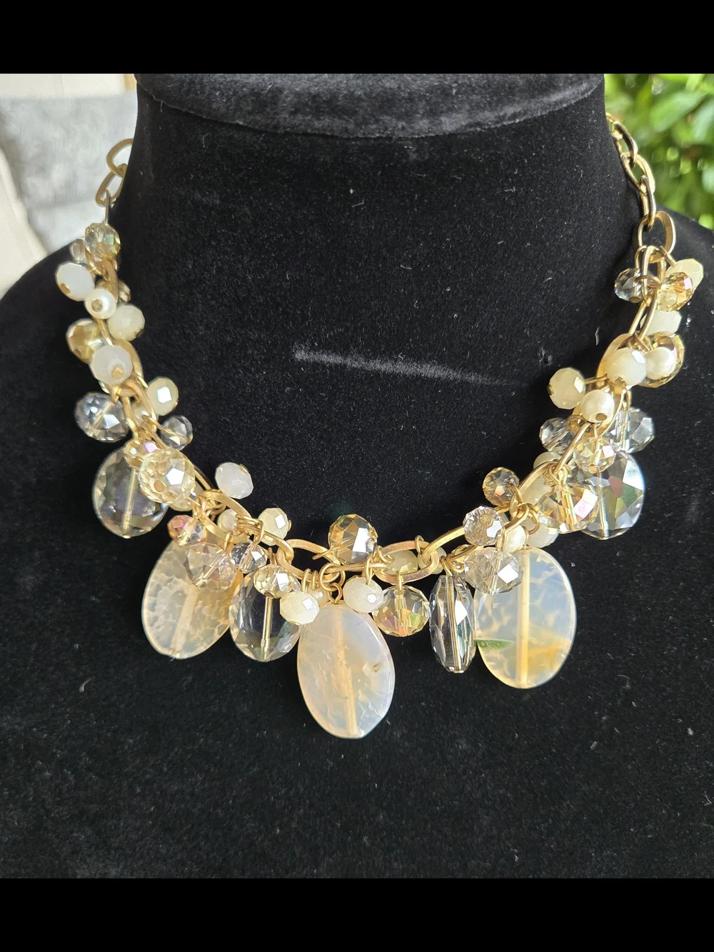 Gold-Tone Cluster Statement Necklace Agate Crystal Beads Peach Clear Smoky Grey